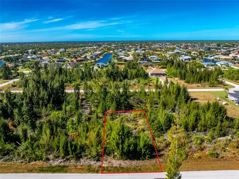 9259 Lingle St, Port Charlotte, FL 33981