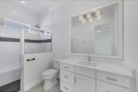 Bath - 8920 Conch Ave, Placida, FL 33946 photo 5 of 5