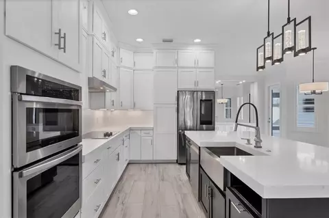 Kitchen - 8920 Conch Ave, Placida, FL 33946 photo 3 of 6