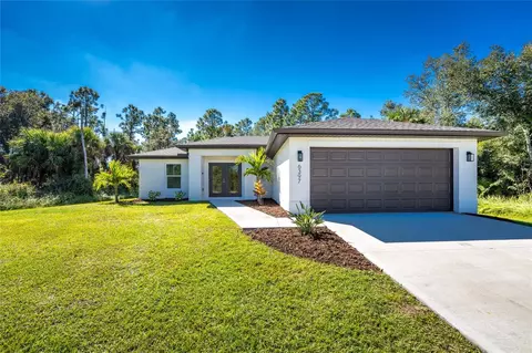 6397 Filbert St, North Port, FL 34288