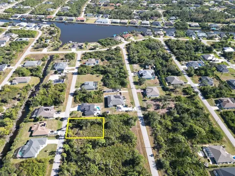 13417 Yager Ln, Port Charlotte, FL 33981
