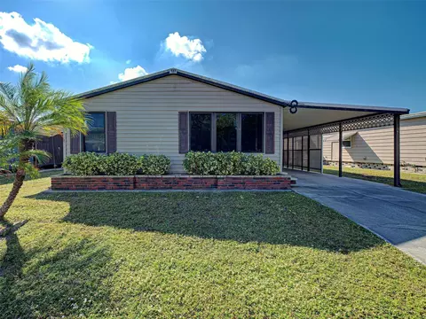 137 N Fiji Cir, Englewood, FL 34223