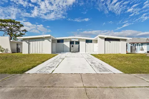 57245720 Gallatin Ln, North Port, FL 34287