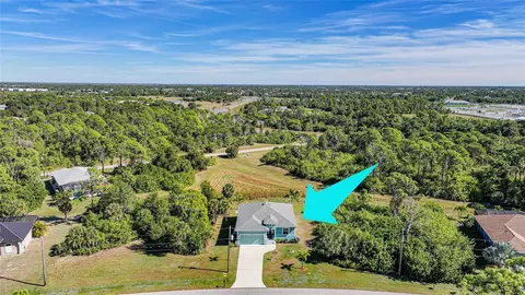 131 Coca Ln, Rotonda West, FL 33947