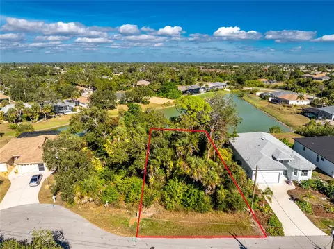 106 Rebel Ct, Rotonda West, FL 33947