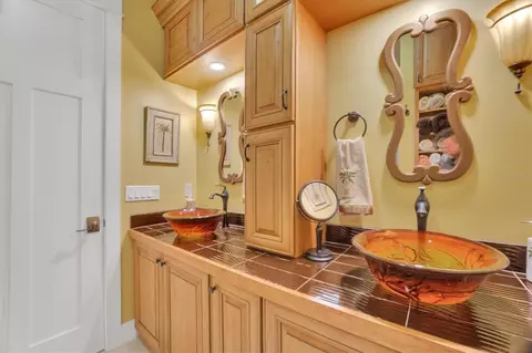 Bath - 7121 Rum Bay Dr, Placida, FL 33946 photo 1 of 2