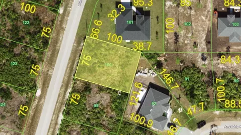 11 Binnacle Rd, Placida, FL 33946