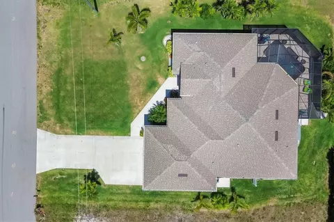 View/Area - 34 Brig Cir S, Placida, FL 33946 photo 3 of 6