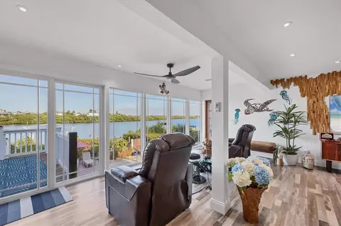 Living - 440 Bocilla Dr, Placida, FL 33946 photo 6 of 7