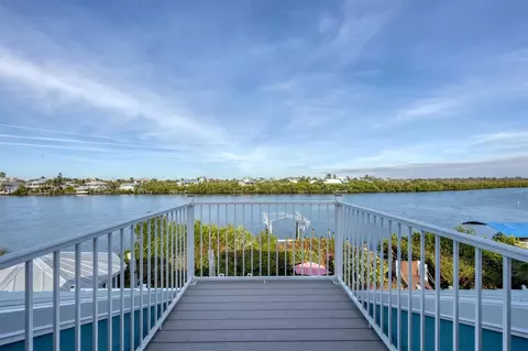 View/Area - 440 Bocilla Dr, Placida, FL 33946 photo 3 of 11