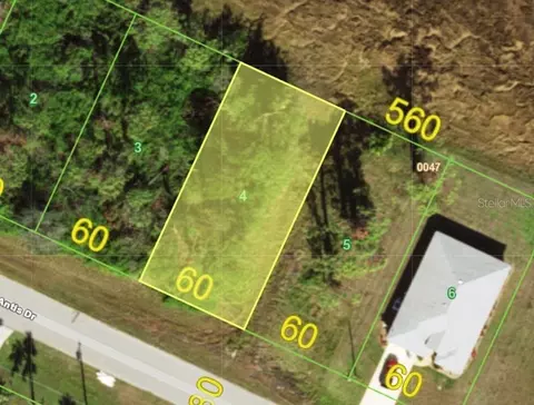 300 Antis Dr, Rotonda West, FL 33947