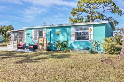 1172 Edgemere Pl, Englewood, FL 34224