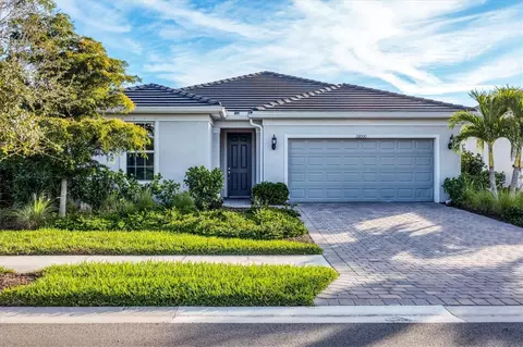 26000 Seastone Dr, Englewood, FL 34223