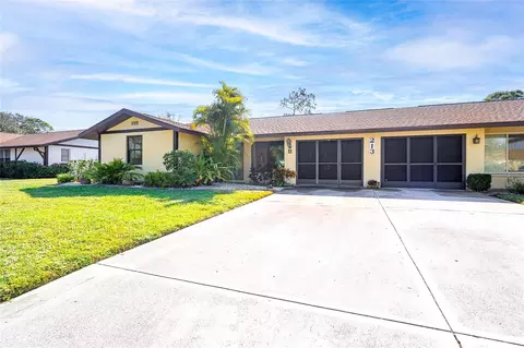 213 High Point Dr #213B, Englewood, FL 34223