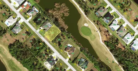21 Pine Valley Ct, Rotonda West, FL 33947