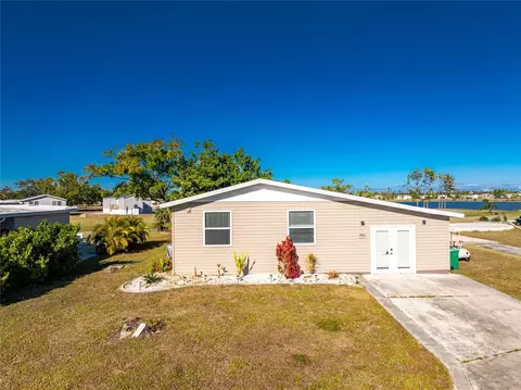 7524 Ratan Cir, Port Charlotte, FL 33981