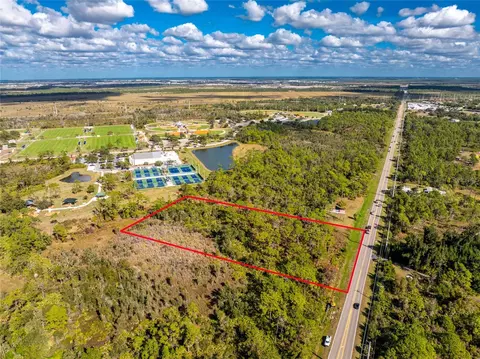 1060 S River Rd, Englewood, FL 34223