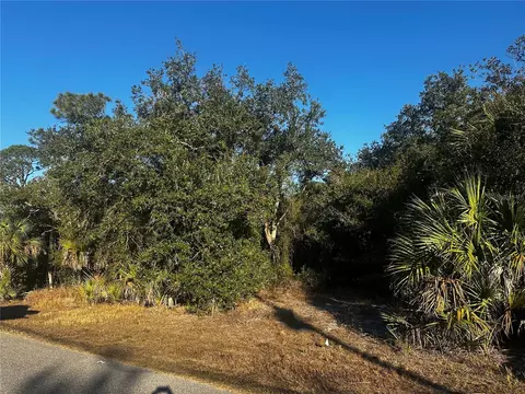 Lanai Avenue, North Port, FL 34288
