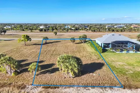139 Wren Dr, Placida, FL 33946 photo 2