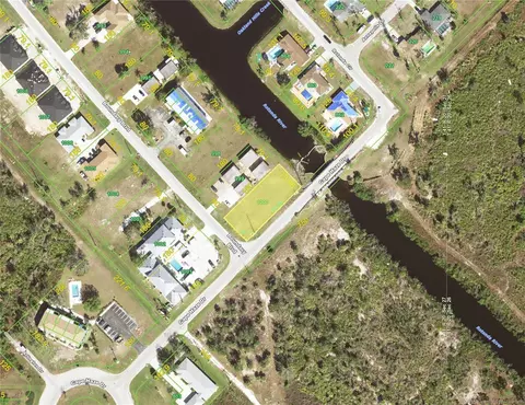 40 Boundary Blvd, Rotonda West, FL 33947