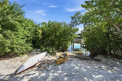 Exterior - 1660 16th St E, Boca Grande, FL 33921 photo 8 of 10