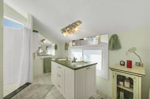 Bath - 1660 16th St E, Boca Grande, FL 33921 photo 1 of 2