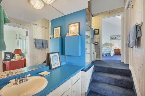 Bath - 1660 16th St E, Boca Grande, FL 33921 photo 2 of 2