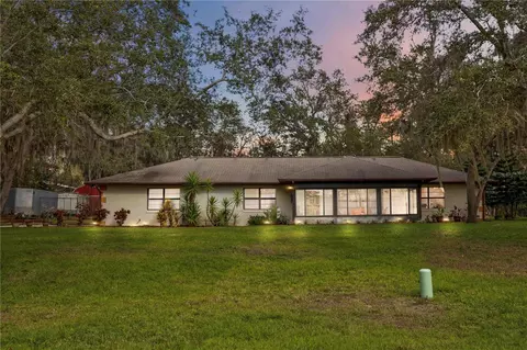 8881 Cypresswood Dr, Lake Wales, FL 33898