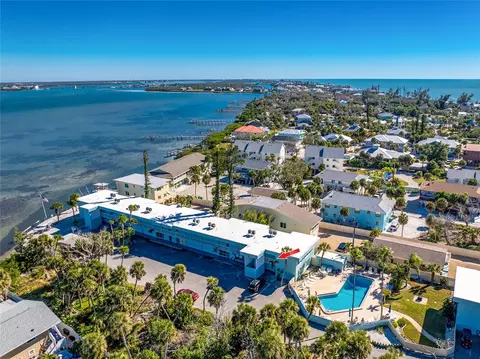 5055 N Beach Rd #208, Englewood, FL 34223