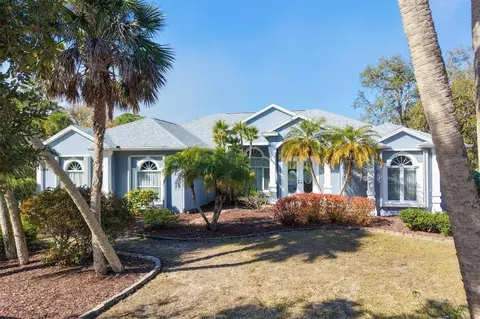 750 Harmony Ln, Englewood, FL 34223