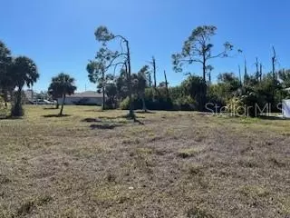 4 Tournament Rd, Rotonda West, FL 33947