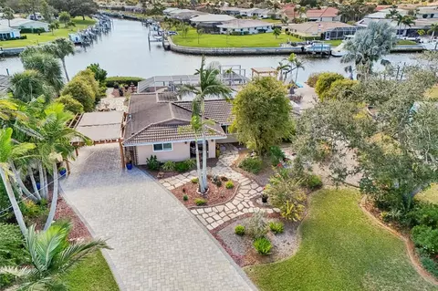 1393 Forked Creek Dr, Englewood, FL 34223
