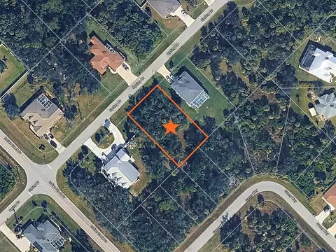 245 Spring Dr, Rotonda West, FL 33947