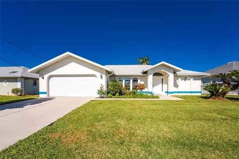 10 Bunker Rd, Rotonda West, FL 33947