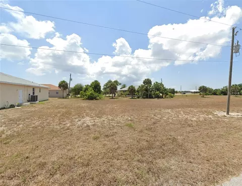 21 Brig Cir E, Placida, FL 33946