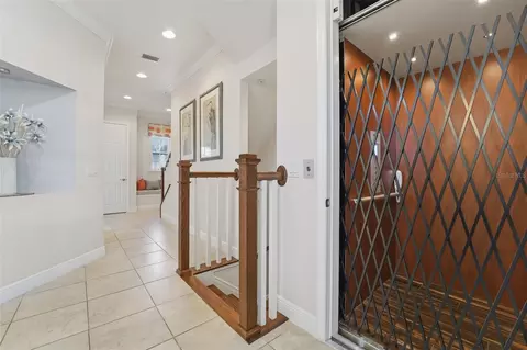 Entry Way - 10311 Lands End Cir #13, Placida, FL 33946 photo 2 of 5