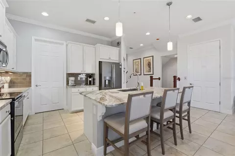 Kitchen - 10311 Lands End Cir #13, Placida, FL 33946 photo 4 of 5