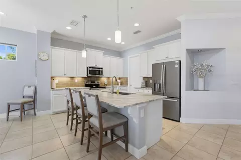 Kitchen - 10311 Lands End Cir #13, Placida, FL 33946 photo 3 of 5