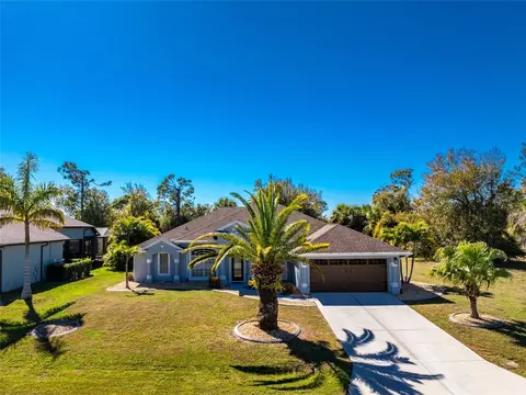 686 Rotonda Cir, Rotonda West, FL 33947