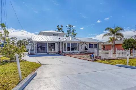 2075 Pennsylvania Ave, Englewood, FL 34224