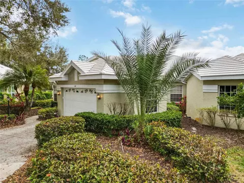 Exterior - 547 Fallbrook Dr, Venice, FL 34292 photo 13 of 14