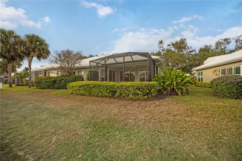 Exterior - 547 Fallbrook Dr, Venice, FL 34292 photo 6 of 14