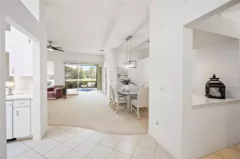 Entry Way - 547 Fallbrook Dr, Venice, FL 34292 photo 4 of 5