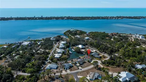 1221 Bayshore Dr, Englewood, FL 34223