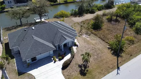 9436 Spring Cir, Port Charlotte, FL 33981