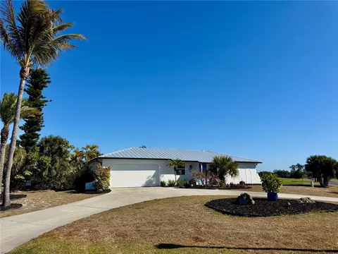 118 Rotonda Cir, Rotonda West, FL 33947