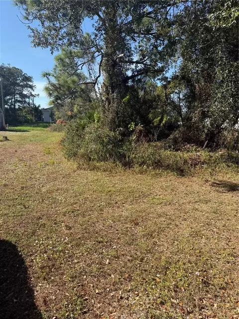 205 Gilbert Ave N, Lehigh Acres, FL 33971