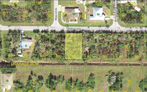 9105 Fruitland Ave, Englewood, FL 34224