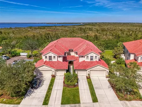 4697 Club Dr #201, Port Charlotte, FL 33953
