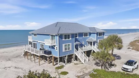 221 N Gulf Blvd #A, Placida, FL 33946